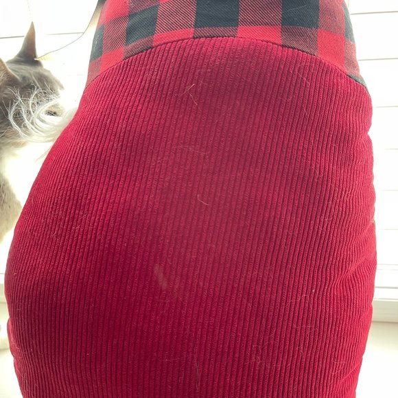 New Cupcakes and Cashmere Gnome Stuffed Plush Pillow - Picture 2 of 12